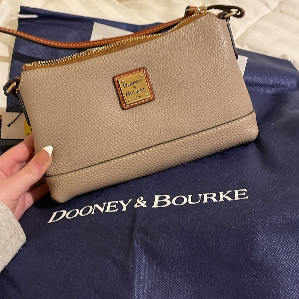 Dooney & Bourke Purse new with tags